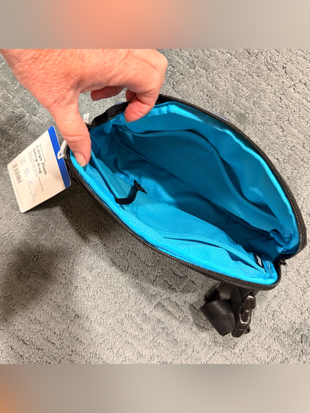 Rareform Large Zion Sling Bag Nwt — image 2 of 7